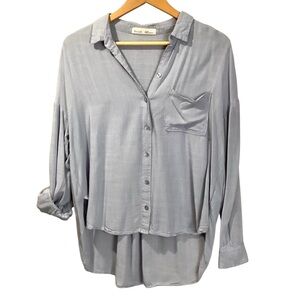 Be Cool Pale Blue Rayon Tab Sleeve Blouse, Size M/L Lightweight Tunic 16896-22